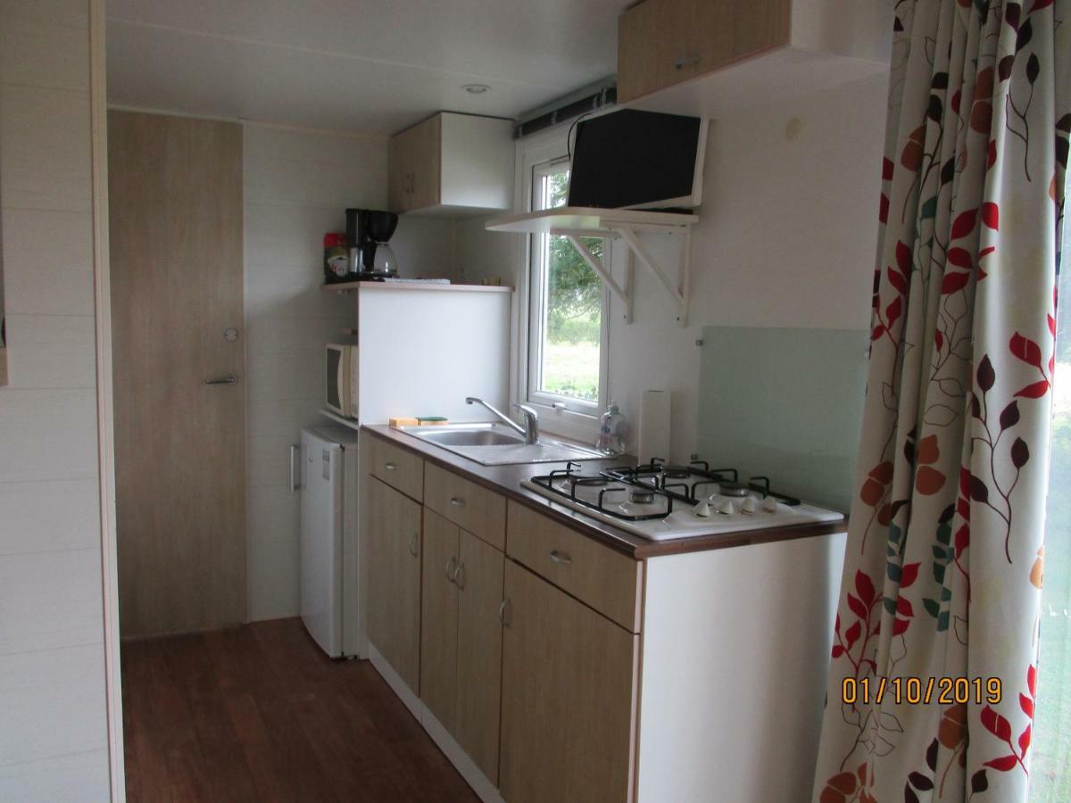 Les Mobile Home De Kerroyal Garlan Exterior photo